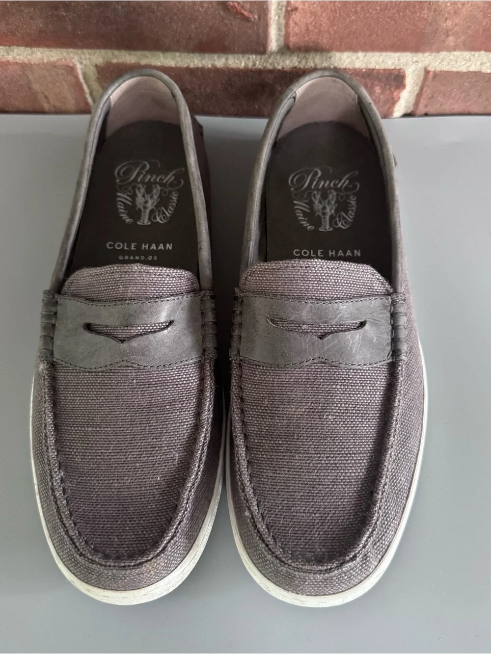 Cole Haan Pinch Maine Grand OS Penny Loafers Mens US 10M Gray Canvas C25710. In